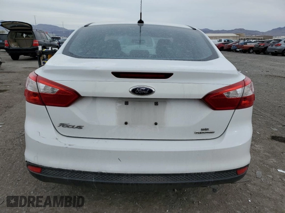 2014 Ford Focus SE with VIN 1FADP3F29EL441175, listed as a Copart auction lot 49352125 with 96,752 mi miles and Salvage Title. Bid and sale history available at carsss.com. Image 6.