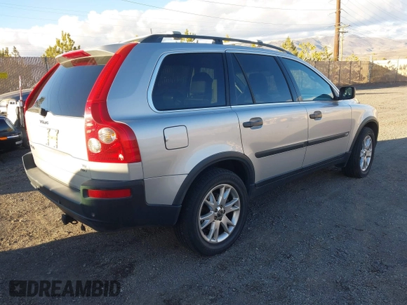 2005 Volvo XC90 with VIN YV1CZ911351152624, listed as a IAAI auction lot 41531835 with 231,936 mi miles and . Bid and sale history available at DreamBid. Image 4.