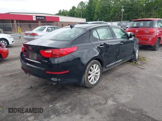 2015 Kia Optima EX с VIN 5XXGN4A7XFG417202, выставлен на аукционе IAAI как лот 42384510 с пробегом 175 888 миль миль и . История ставок и продаж доступна на DreamBid. Изображение 4.