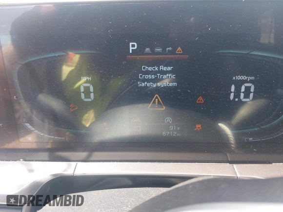 2025 Kia Telluride S with VIN 5XYP6DGC0SG590900, listed as a IAAI auction lot 42706596 with 6,712 mi miles and . Bid and sale history available at DreamBid. Image 7.
