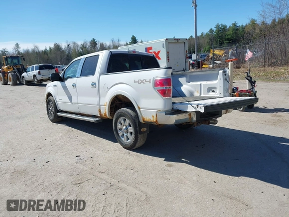 2011 Ford F-150 XLT with VIN 1FTFW1ETXBFC33076, listed as a IAAI auction lot 42142962 with 160,208 mi miles and . Bid and sale history available at carsss.com. Image 3.