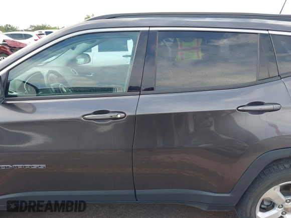 2021 Jeep Compass Altitude с VIN 3C4NJDBB3MT584556, выставлен на аукционе IAAI как лот 42044104 с пробегом 122 769 миль миль и . История ставок и продаж доступна на DreamBid. Изображение 14.