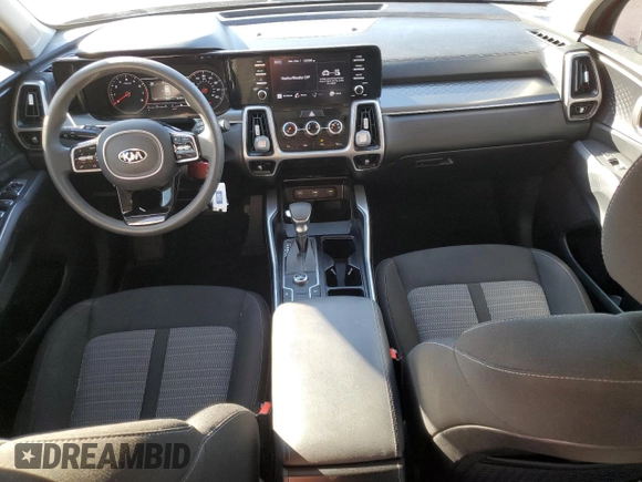 2021 Kia Sorento LX with VIN 5XYRG4LC0MG062403, listed as a Copart auction lot 43642605 with 56,298 mi miles and Salvage Title. Bid and sale history available at carsss.com. Image 8.