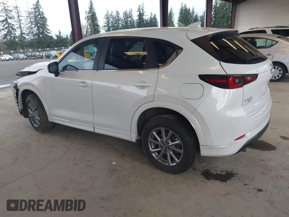 2024 Mazda CX-5 2.5 S Preferred Package with VIN JM3KFBCL4R0472201, listed as a IAAI auction lot 41895917 with 9,245 mi miles. Bid and sale history available at carsss.com. Image 3.