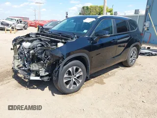 2024 Toyota Highlander LE with VIN 5TDKDRBH7RS540914, listed as a IAAI auction lot 42552324 with 20,487 mi miles and . Bid and sale history available at DreamBid. Image 18.