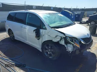 2015 Toyota Sienna SE with VIN 5TDXK3DC2FS660741, listed as a IAAI auction lot 41819169 with 91,625 mi miles. Bid and sale history available at carsss.com. Image 1.