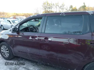 2020 Kia Sedona LX with VIN KNDMB5C18L6617371, listed as a IAAI auction lot 41378524 with 59,092 mi miles. Bid and sale history available at carsss.com. Image 15.