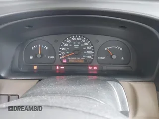 1999 Nissan Frontier XE z VIN 1N6DD21S8XC301171, wystawiony jako IAAI lot #42451683 z przebiegiem 226 673 mil mil oraz . Historia ofert i sprzedaży dostępna na DreamBid. Obrazek 7.