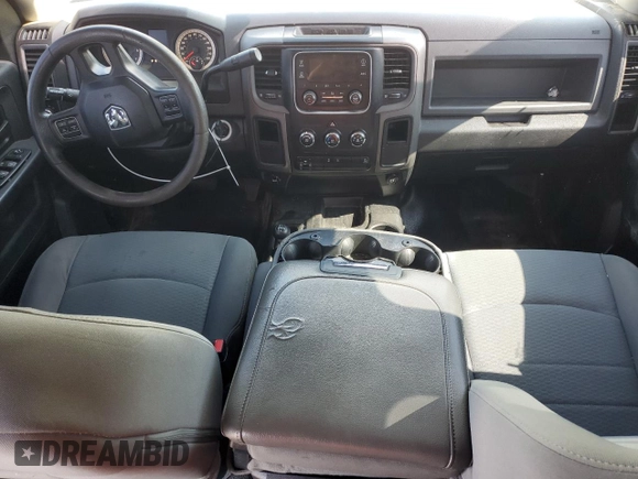 2013 Ram 2500 Tradesman z VIN 3C6TR5CTXDG587564, wystawiony jako Copart lot #58975735 z przebiegiem 197 588 mil mil oraz Szkoda całkowita • Salvage title. Historia ofert i sprzedaży dostępna na DreamBid. Obrazek 8.