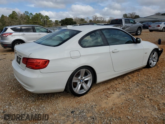 2011 BMW 3 Series 328i with VIN WBAKE3C58BE557731, listed as a Copart auction lot 88974515 with 113,446 mi miles and Salvage Title. Bid and sale history available at carsss.com. Image 3.