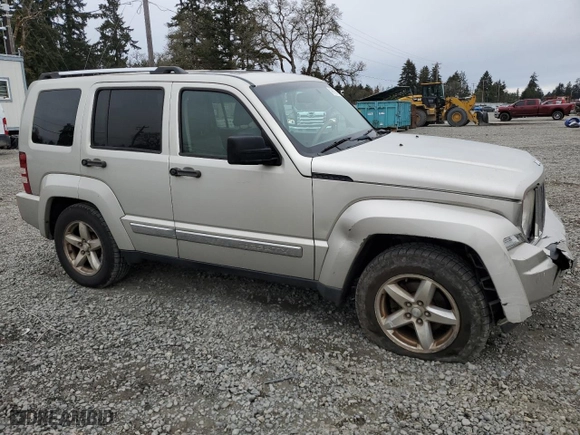 2008 Jeep Liberty Limited with VIN 1J8GP58K78W147401, listed as a Copart auction lot 49616575 with 155,733 mi miles and Salvage Title. Bid and sale history available at carsss.com. Image 4.