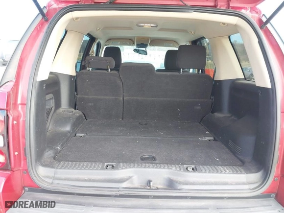 2010 Ford Explorer XLT with VIN 1FMEU7DE7AUB03012, listed as a IAAI auction lot 41722860 with 109,056 mi miles. Bid and sale history available at carsss.com. Image 17.