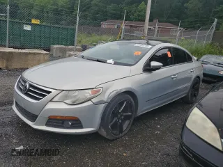 2011 Volkswagen CC Lux Limited Edition z VIN WVWHN7ANXBE727398, wystawiony jako Copart lot #58904795 z przebiegiem 147 066 mil mil oraz Szkoda całkowita • Salvage title. Historia ofert i sprzedaży dostępna na DreamBid. Obrazek 1.