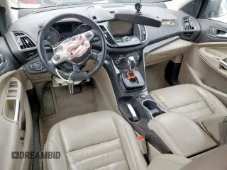 2015 Ford Escape Titanium z VIN 1FMCU0J92FUA07768, wystawiony jako Copart lot #53382545 z przebiegiem Nie podano mil oraz Szkoda całkowita • Salvage title. Historia ofert i sprzedaży dostępna na DreamBid. Obrazek 8.