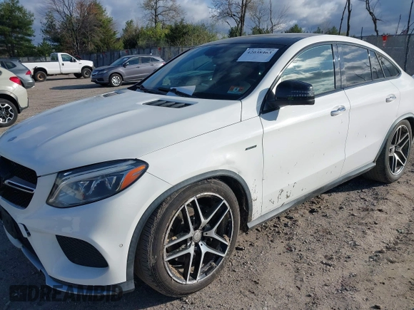 2016 Mercedes-Benz GLE 450 AMG z VIN 4JGED6EB0GA008008, wystawiony jako IAAI lot #42038463 z przebiegiem 159 653 mil mil oraz . Historia ofert i sprzedaży dostępna na DreamBid. Obrazek 21.