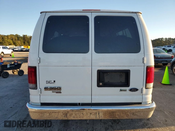 2009 Ford Econoline Passenger XL z VIN 1FBSS31L99DA09240, wystawiony jako Copart lot #80710344 z przebiegiem 108 437 mil mil oraz Szkoda całkowita • Salvage title. Historia ofert i sprzedaży dostępna na DreamBid. Obrazek 6.