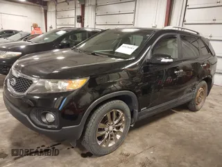 2011 Kia Sorento EX with VIN 5XYKUDA26BG079014, listed as a IAAI auction lot 41636083 with 137,957 mi miles. Bid and sale history available at carsss.com. Image 2.