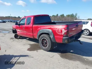 2014 Toyota Tacoma with VIN 5TFUX4EN7EX027719, listed as a IAAI auction lot 41922936 with 163,047 mi miles and . Bid and sale history available at DreamBid. Image 3.