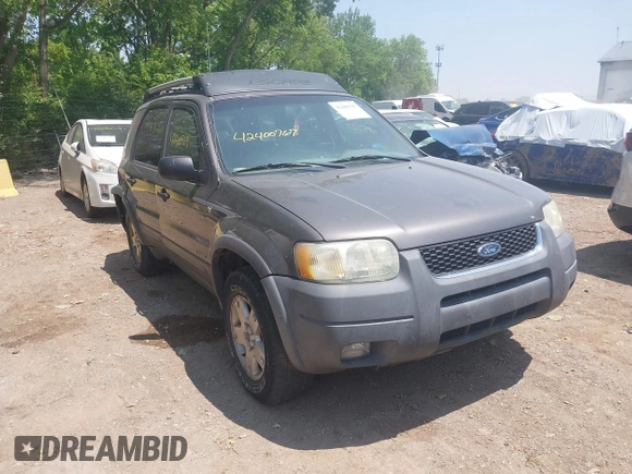 2002 Ford Escape XLT Choice with VIN 1FMYU041X2KB88832, listed as a IAAI auction lot 42400767 with 194,124 mi miles and . Bid and sale history available at DreamBid. Image 1.