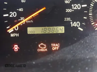 2001 Lexus ES 300 z VIN JT8BF28G510336683, wystawiony jako IAAI lot #42219124 z przebiegiem 189 864 mil mil oraz . Historia ofert i sprzedaży dostępna na DreamBid. Obrazek 7.