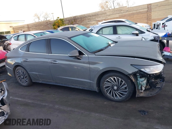 2023 Hyundai Sonata SEL with VIN KMHL34JJ8PA058988, listed as a IAAI auction lot 41818230 with Not Provided miles and . Bid and sale history available at DreamBid. Image 13.