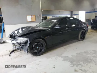 2014 BMW 5 Series 528i xDrive with VIN WBA5A7C50ED615566, listed as a Copart auction lot 60225535 with 133,077 mi miles and Salvage title. Bid and sale history available at DreamBid. Image 1.