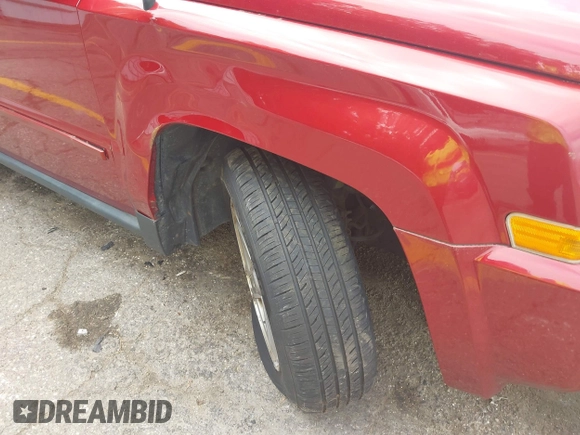 2007 Jeep Patriot Limited with VIN 1J8FF48W47D299898, listed as a IAAI auction lot 42682590 with 150,753 mi miles and . Bid and sale history available at DreamBid. Image 13.