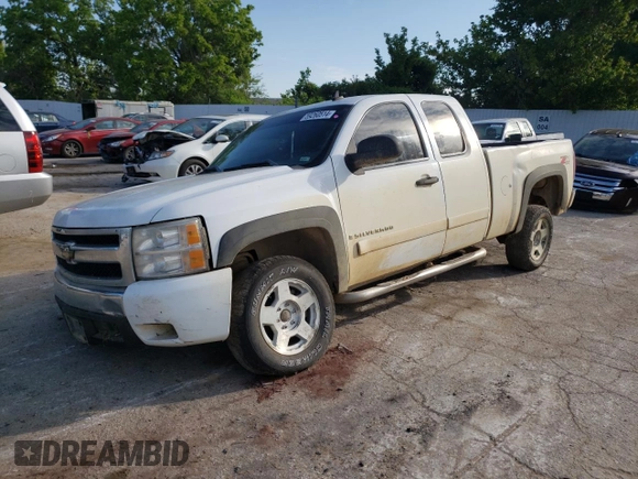 2007 Chevrolet Silverado 1500 Work Truck with VIN 2GCEK19C271693882, listed as a Copart auction lot 59260514 with 195,746 mi miles and Salvage Title. Bid and sale history available at carsss.com. Image 1.