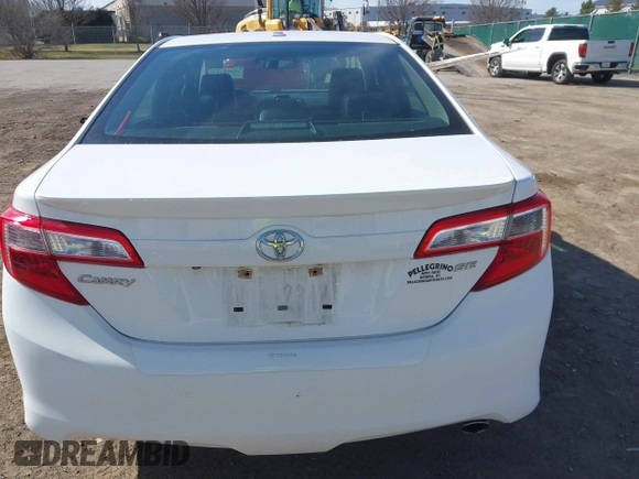 2014 Toyota Camry L with VIN 4T1BF1FK2EU457927, listed as a IAAI auction lot 41896163 with 99,612 mi miles. Bid and sale history available at carsss.com. Image 16.