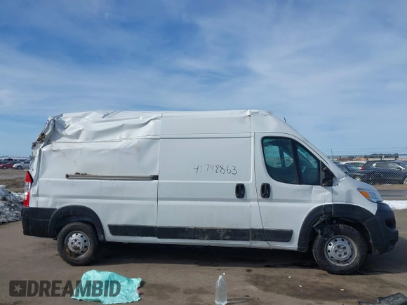 2023 Ram ProMaster Cargo with VIN 3C6LRVDG9PE567047, listed as a IAAI auction lot 41748863 with 186,717 mi miles. Bid and sale history available at carsss.com. Image 12.
