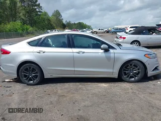 2018 Ford Fusion SE with VIN 3FA6P0HD2JR276250, listed as a IAAI auction lot 41954803 with 1 mi miles. Bid and sale history available at carsss.com. Image 13.