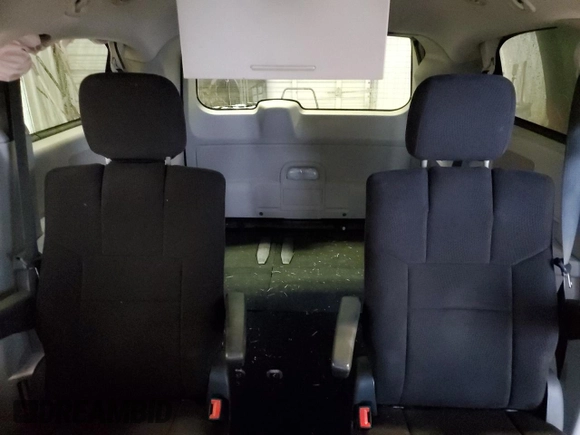 2011 Dodge Grand Caravan Crew with VIN 2D4RN5DG9BR606602, listed as a Copart auction lot 69881504 with 129,575 mi miles and Salvage Title. Bid and sale history available at DreamBid. Image 10.
