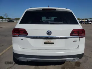2018 Volkswagen Atlas SE z VIN 1V2LR2CA1JC558294, wystawiony jako Copart lot #54971575 z przebiegiem 65 118 mil mil oraz Szkoda całkowita • Salvage title. Historia ofert i sprzedaży dostępna na DreamBid. Obrazek 6.