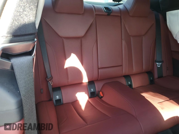 2023 BMW 4 Series 430i xDrive z VIN WBA73AP02PCL47210, wystawiony jako Copart lot #72401194 z przebiegiem 27 518 mil mil oraz Szkoda całkowita • Salvage title. Historia ofert i sprzedaży dostępna na DreamBid. Obrazek 10.