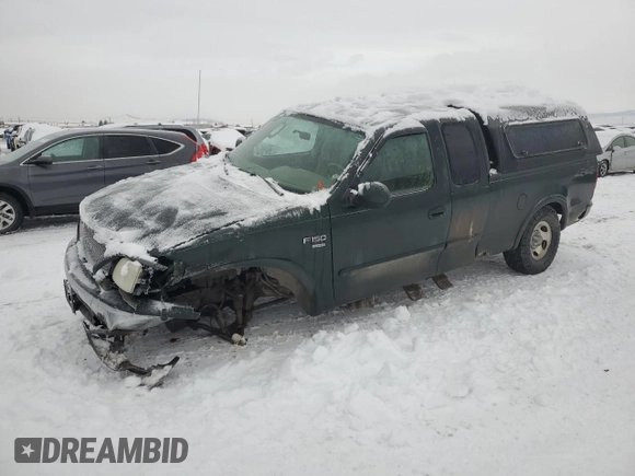 2003 Ford F-150 XL z VIN 2FTRX18L43CA38884, wystawiony jako Copart lot #87427414 z przebiegiem 171 605 mil mil oraz Czysty tytuł • Clean title. Historia ofert i sprzedaży dostępna na DreamBid. Obrazek 1.