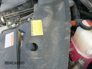 2015 Toyota Prius Two z VIN JTDZN3EU5FJ018499, wystawiony jako IAAI lot #43137403 z przebiegiem 156 541 mil mil oraz . Historia ofert i sprzedaży dostępna na DreamBid. Obrazek 19.