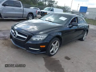 2013 Mercedes-Benz CLS-Class CLS 550 with VIN WDDLJ9BB5DA059810, listed as a IAAI auction lot 41520786 with 248,503 mi miles. Bid and sale history available at carsss.com. Image 17.