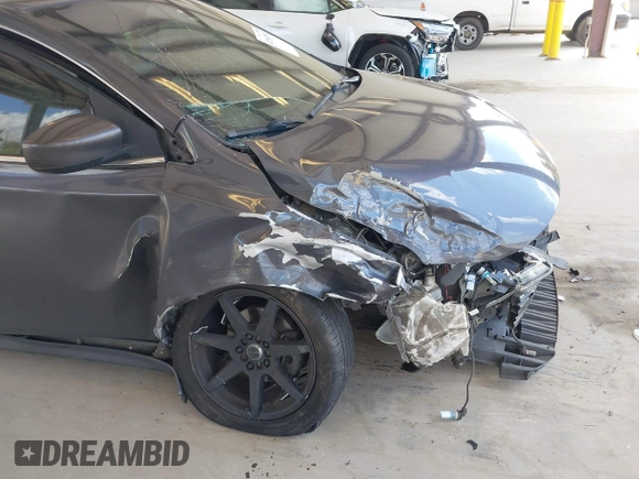 2013 Nissan Sentra SR with VIN 3N1AB7AP0DL777387, listed as a IAAI auction lot 42183359 with 206,726 mi miles and . Bid and sale history available at DreamBid. Image 6.