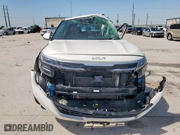 2024 Kia Seltos SX z VIN KNDETCA77R7492881, wystawiony jako Copart lot #56945705 z przebiegiem 22 866 mil mil oraz Szkoda całkowita • Salvage title. Historia ofert i sprzedaży dostępna na DreamBid. Obrazek 5.