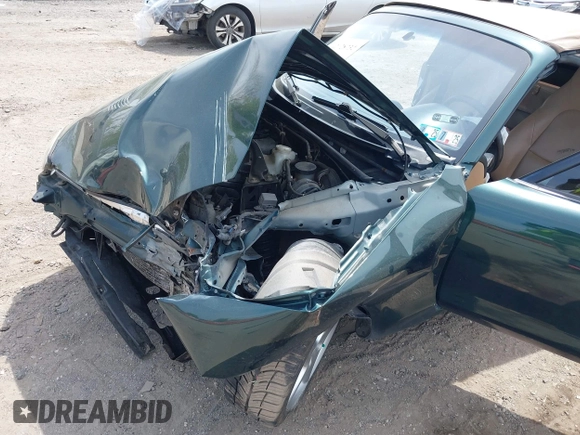 2001 Mazda MX-5 Miata with VIN JM1NB353810212361, listed as a IAAI auction lot 42128732 with 115,860 mi miles and . Bid and sale history available at DreamBid. Image 13.