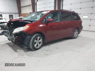 2013 Toyota Sienna LE AAS with VIN 5TDKK3DC6DS298372, listed as a IAAI auction lot 42062376 with 313,697 mi miles. Bid and sale history available at carsss.com. Image 2.