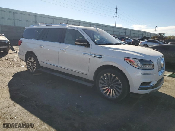 2019 Lincoln Navigator L Reserve with VIN 5LMJJ3LT2KEL14398, listed as a Copart auction lot 77455714 with 0 mi miles and Salvage Title. Bid and sale history available at carsss.com. Image 4.