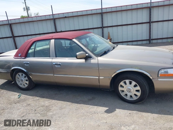 2004 Mercury Grand Marquis LS Premium z VIN 2MEFM75W34X674542, wystawiony jako IAAI lot #42018186 z przebiegiem 137 944 mil mil oraz . Historia ofert i sprzedaży dostępna na DreamBid. Obrazek 14.