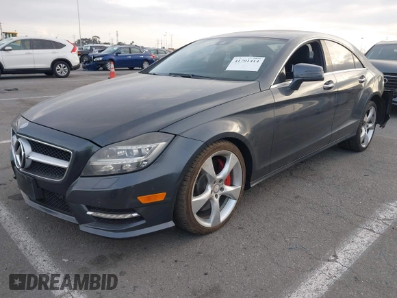 2013 Mercedes-Benz CLS 550 с VIN WDDLJ7DBXDA061229, выставлен на аукционе IAAI как лот 41701414 с пробегом 144 791 миль миль и . История ставок и продаж доступна на DreamBid. Изображение 2.
