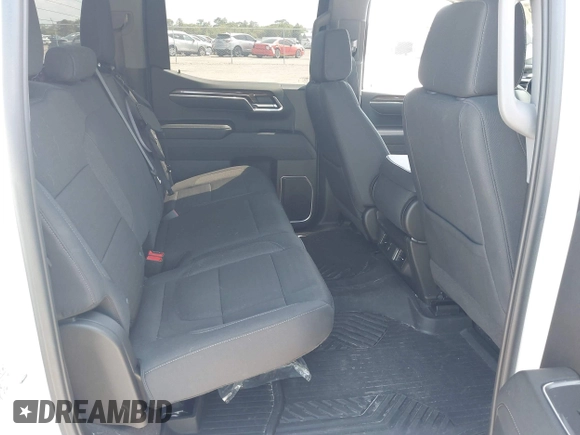 2024 Chevrolet Silverado 1500 RST with VIN 1GCUDEED0RZ147166, listed as a IAAI auction lot 42017050 with 28,860 mi miles. Bid and sale history available at carsss.com. Image 8.
