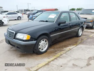 2000 Mercedes-Benz C 230 Kompressor z VIN WDBHA24G9YA851219, wystawiony jako IAAI lot #42392855 z przebiegiem 119 588 mil mil oraz . Historia ofert i sprzedaży dostępna na DreamBid. Obrazek 17.