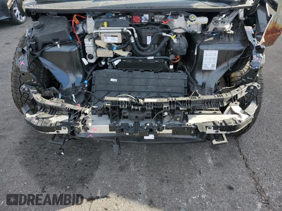 2024 Tesla Cybertruck Cyberbeast z VIN 7G2CEHEE4RA036882, wystawiony jako Copart lot #87403874 z przebiegiem 734 mil mil oraz Szkoda całkowita • Salvage title. Historia ofert i sprzedaży dostępna na DreamBid. Obrazek 11.