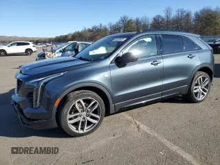 2019 Cadillac XT4 AWD Sport z VIN 1GYFZFR44KF170414, wystawiony jako Copart lot #45699935 z przebiegiem 67 731 mil mil oraz Szkody całkowita. Historia ofert i sprzedaży dostępna na DreamBid. Obrazek 1.
