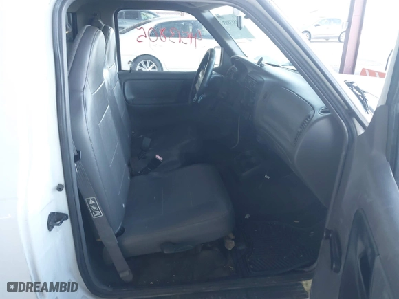 2002 Ford Ranger XL with VIN 1FTYR10D62PB22955, listed as a IAAI auction lot 41513805 with 149,350 mi miles. Bid and sale history available at carsss.com. Image 5.