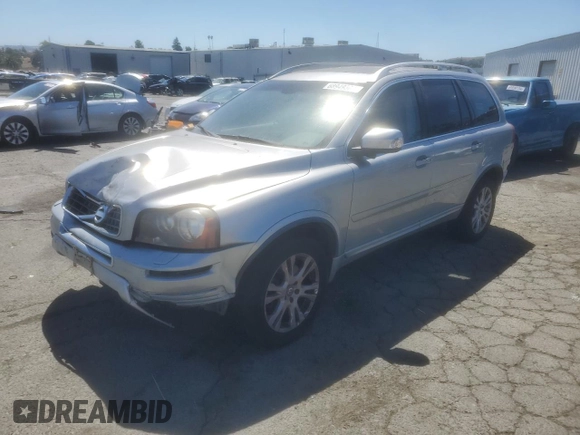 2013 Volvo XC90 Premier Plus with VIN YV4952CZ7D1643554, listed as a Copart auction lot 68949304 with 186,290 mi miles and Salvage Title. Bid and sale history available at carsss.com. Image 1.